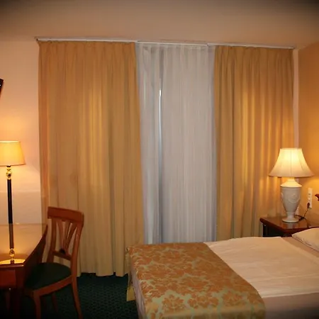 Am See 3*